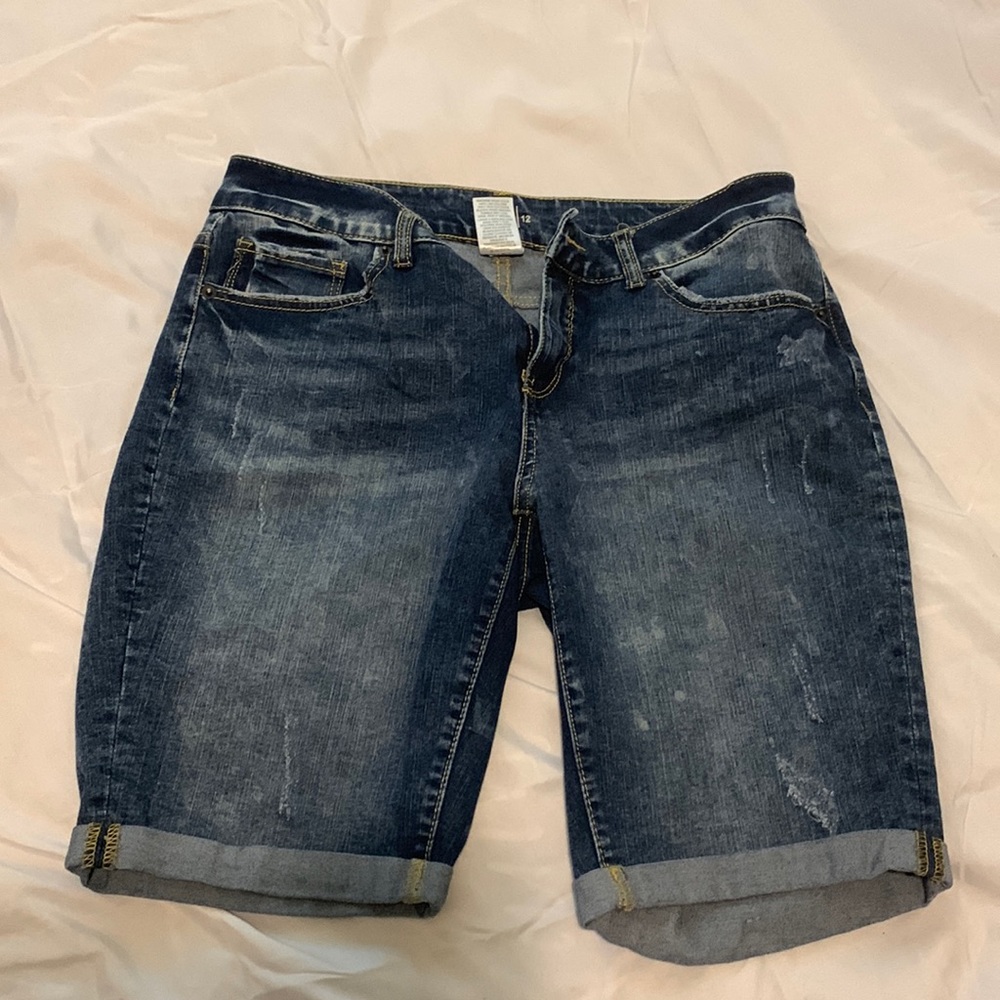 Time and Tru denim jean shorts 12